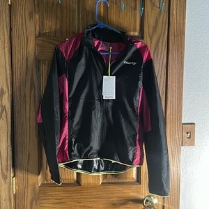 Craft Run Windbreaker